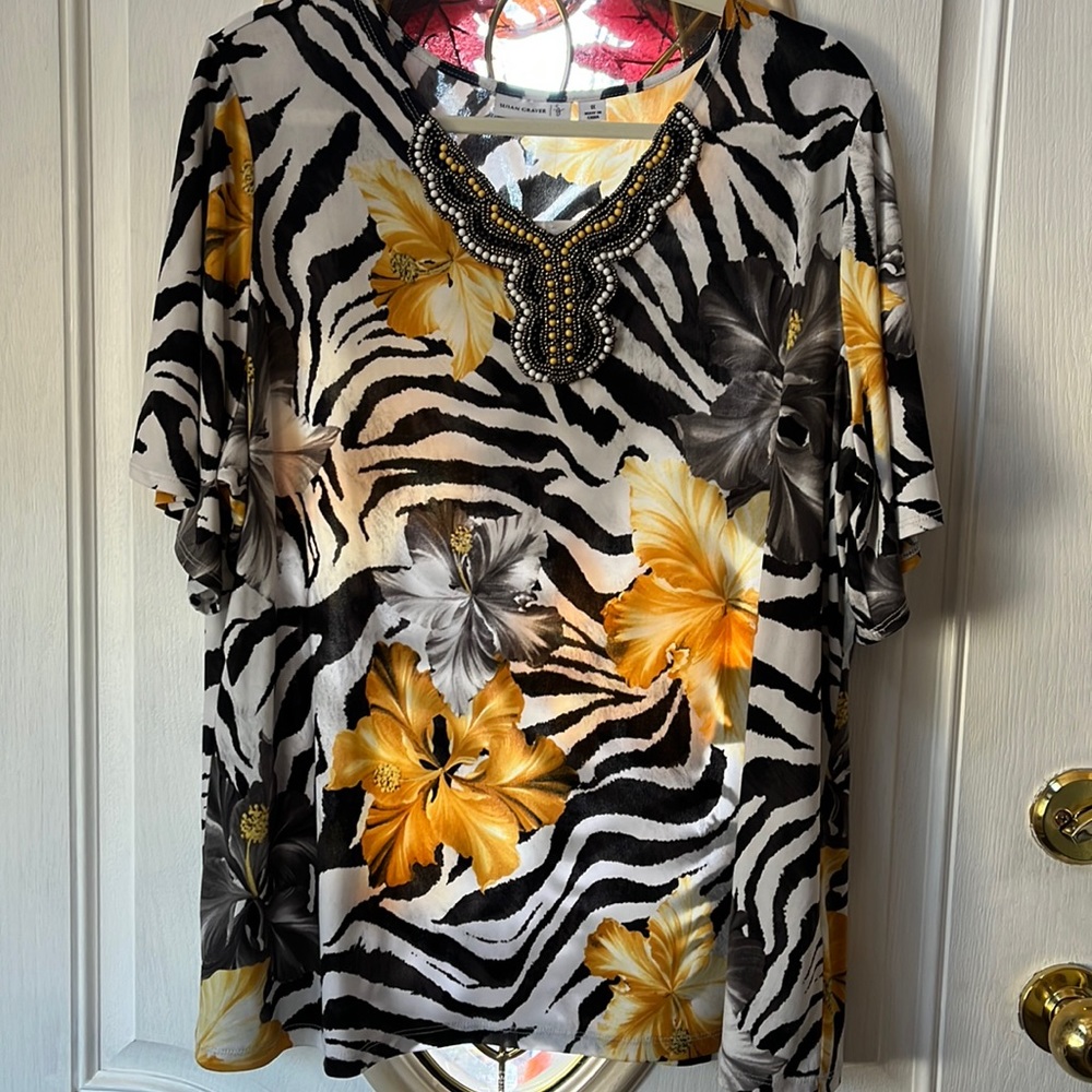 Susan Graver Short Sleeve Floral Embellished Top, Size 1X